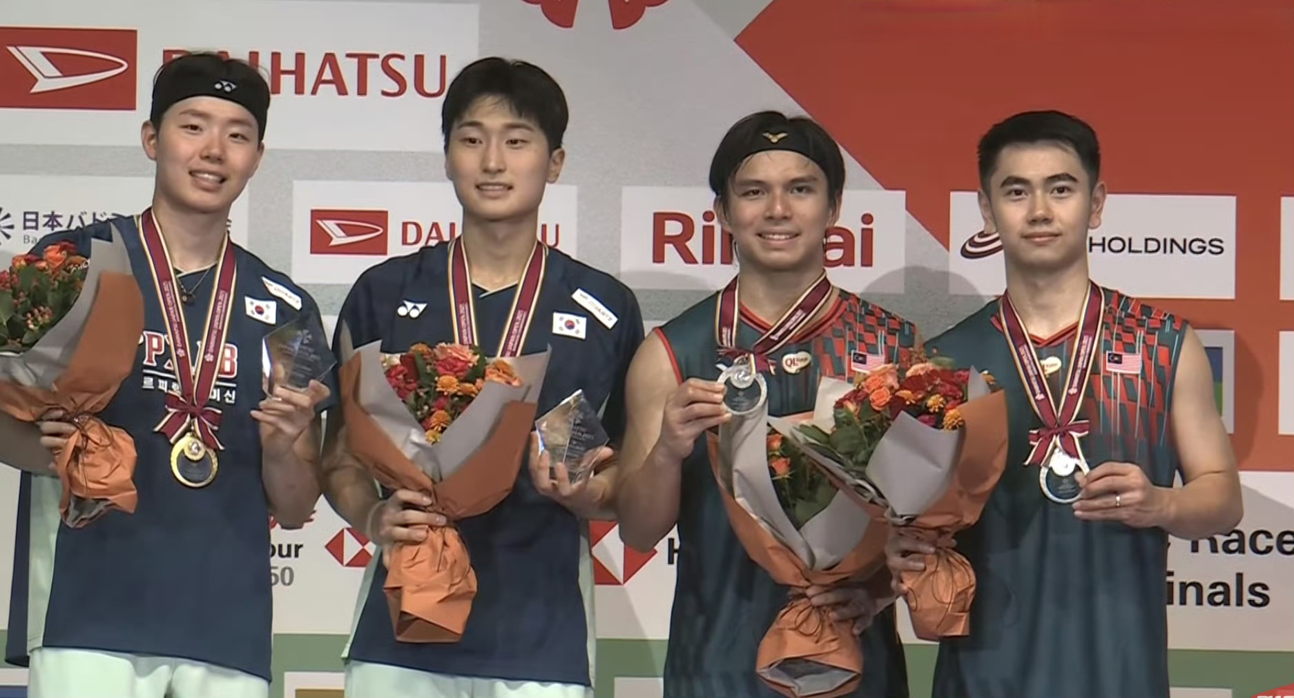 韩国羽毛球队险胜泰国羽毛球队，安赛龙绝境逆转