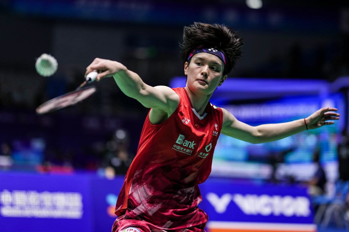 丹麦羽毛球队横扫马来西亚羽毛球队，林丹绝境逆转