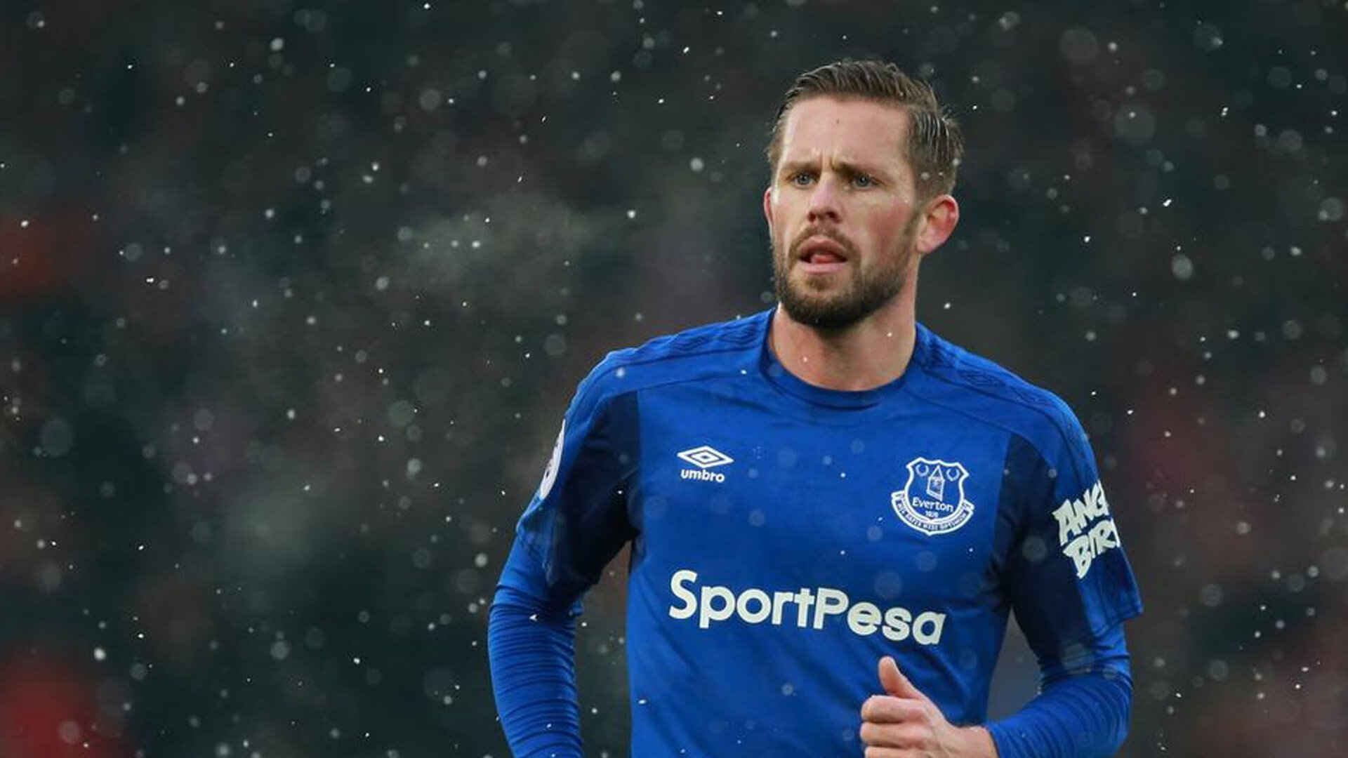 詹姆斯关键制胜！掘金绝杀青岛队，诠释何为真正的唯一性