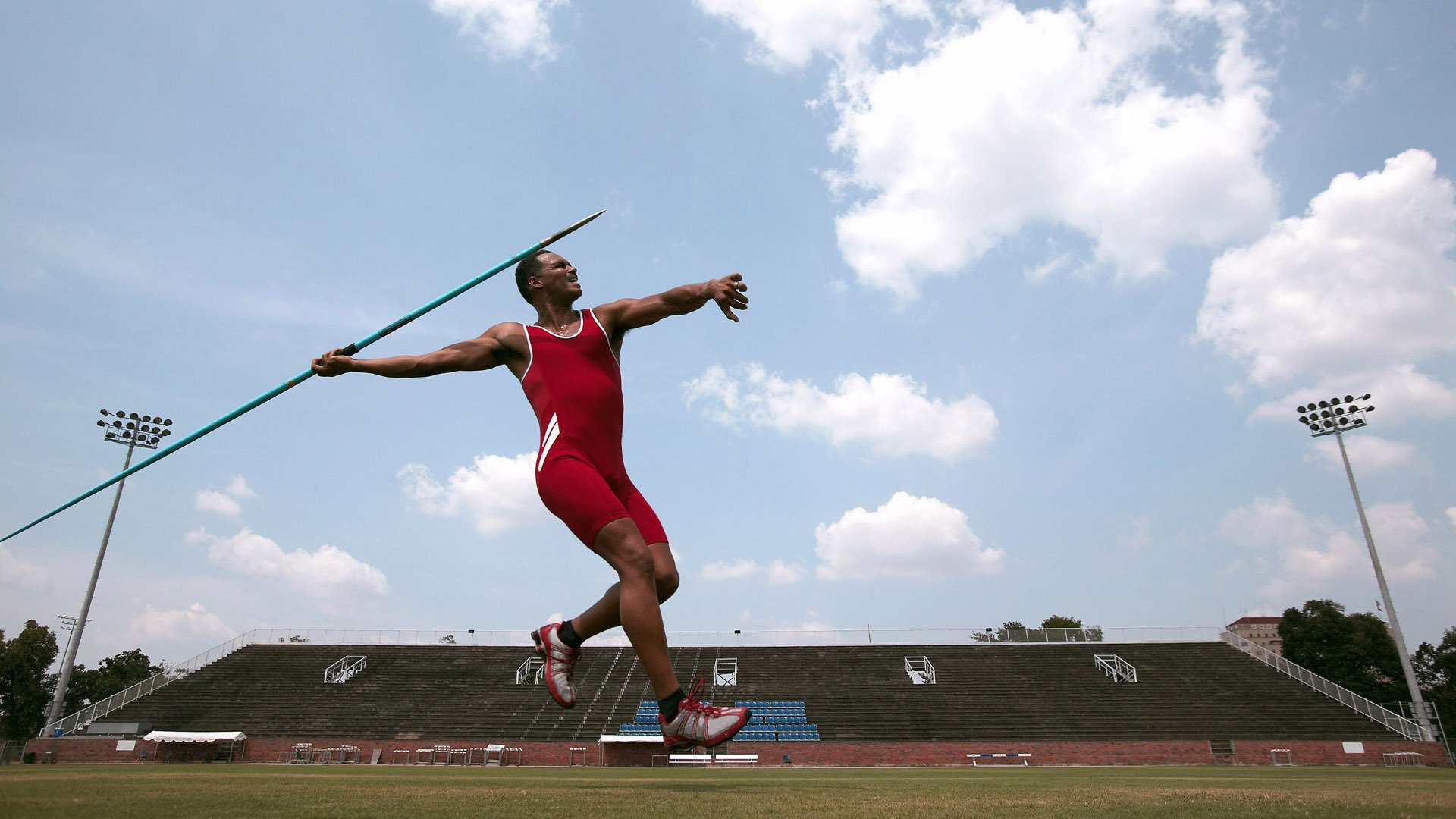 绝境狂飙，威廉姆斯史诗逆转背后的塞恩斯时刻