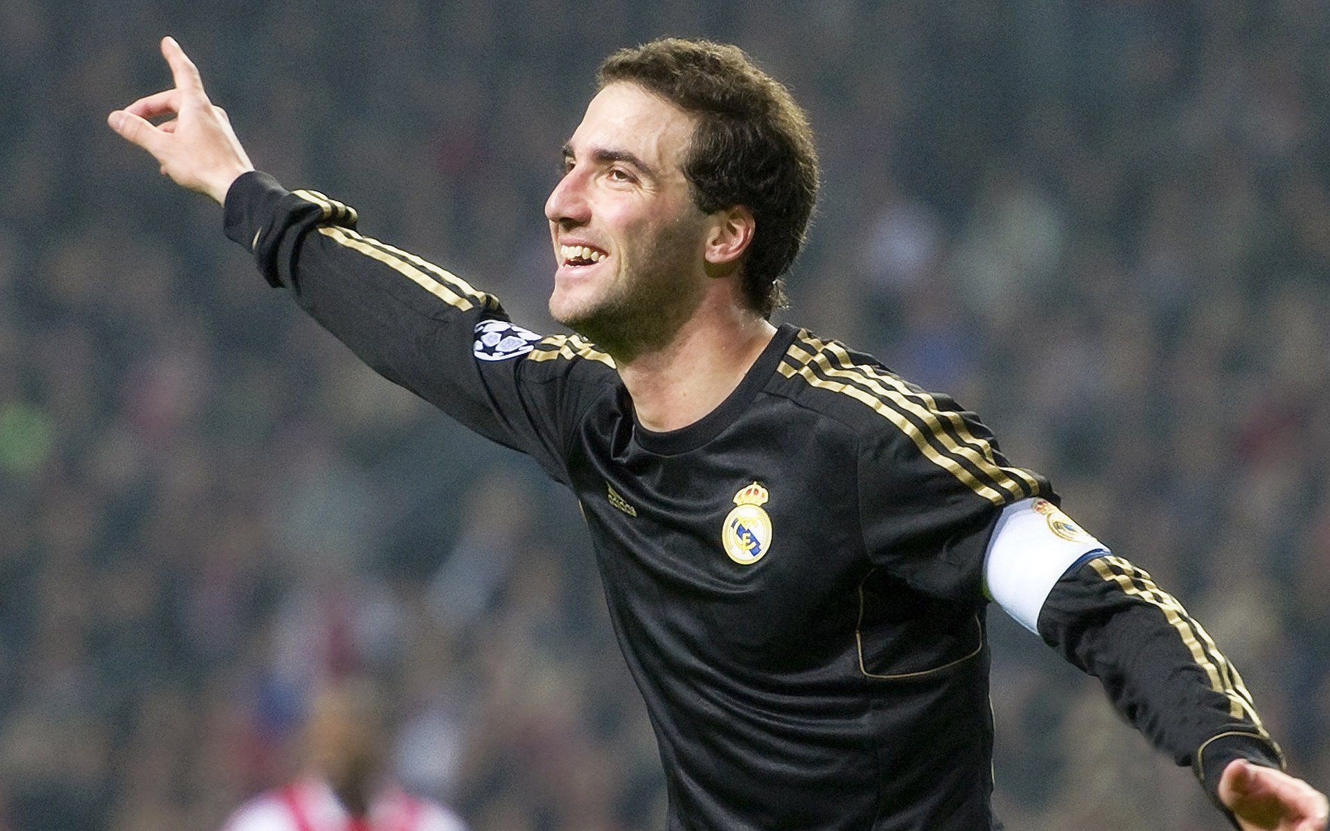 南美狂想曲与伊比利亚之光，贝林厄姆一锤定音，巴西险胜比利亚雷亚尔