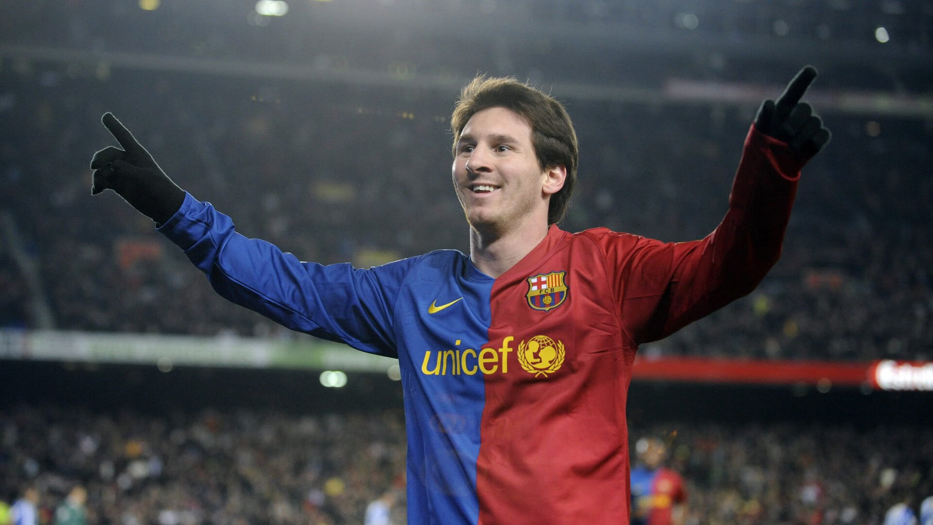开云官方app入口-恩佐·硬仗之王，年度焦点之战的唯一注脚，那夜他让时间凝固